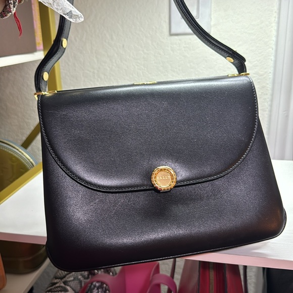 Authentic BALlY Black Leather Shoulder Bag - Picture 17 of 17